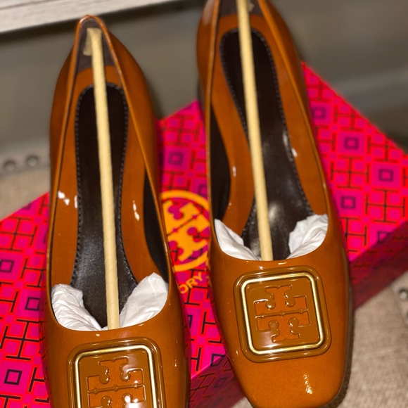 Tory Burch Georgia Pump NEW - Picture 4 of 9